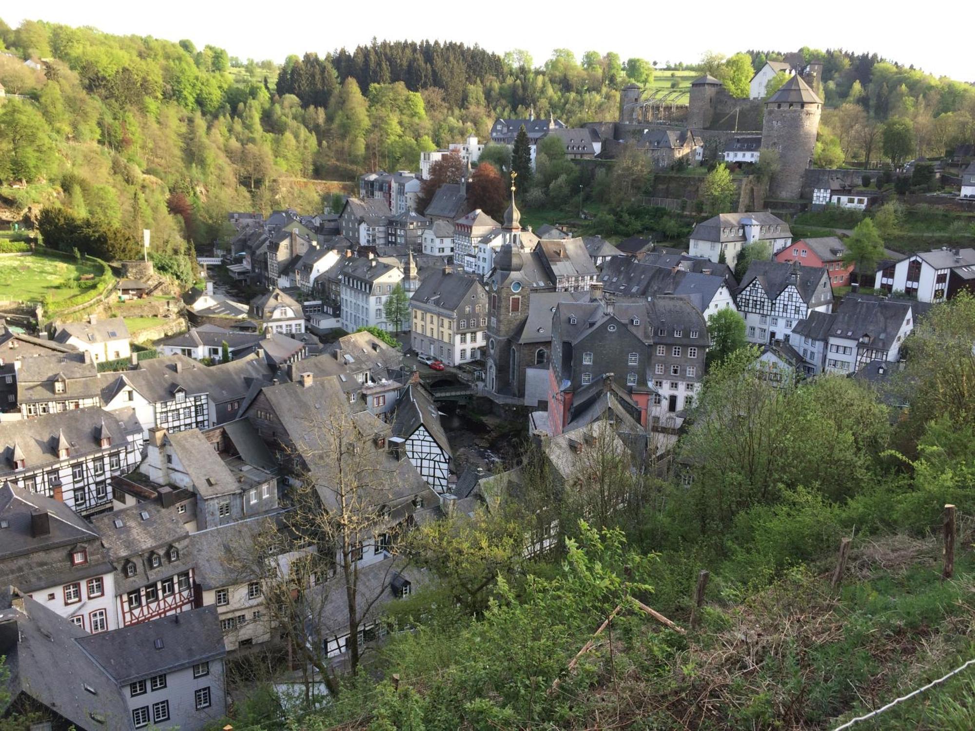 Apartment Am Fluss Im Haus An Der Rur Monschau Exteriér fotografie