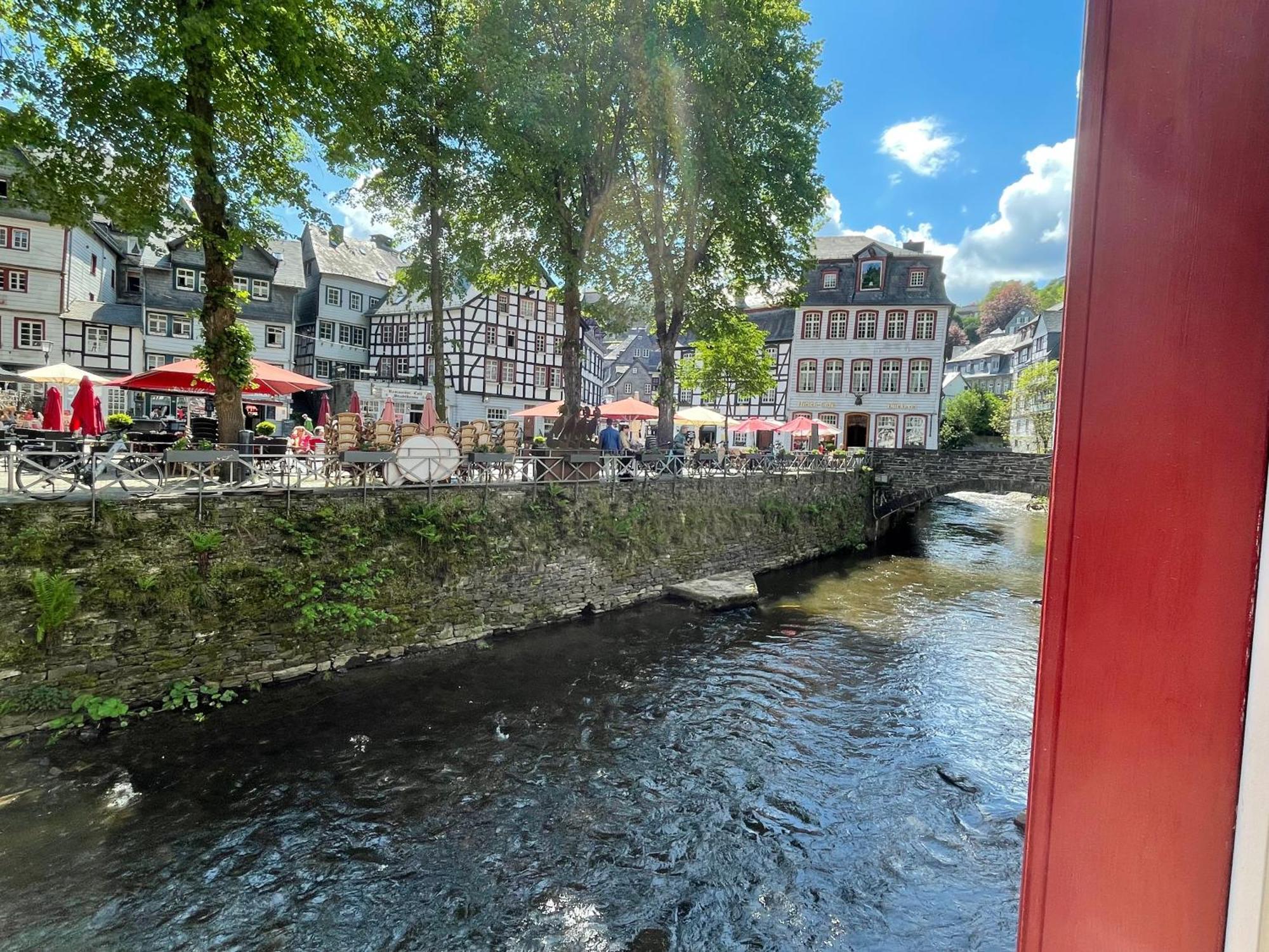 Apartment Am Fluss Im Haus An Der Rur Monschau Exteriér fotografie